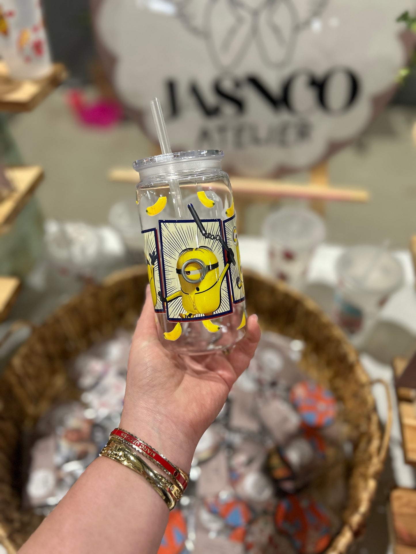 Minions Acrylic Tumbler w/lid & straw